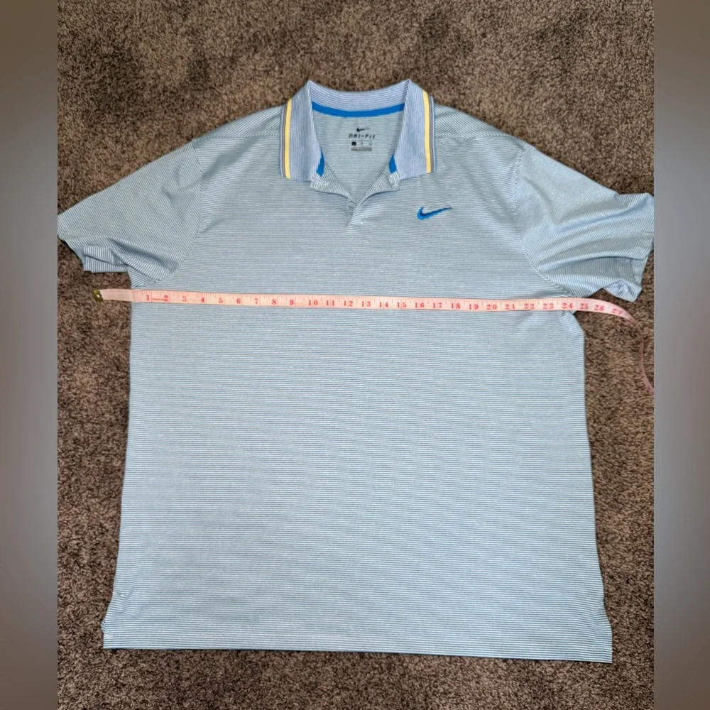 Nike Men's Blue Polo Shirt‎